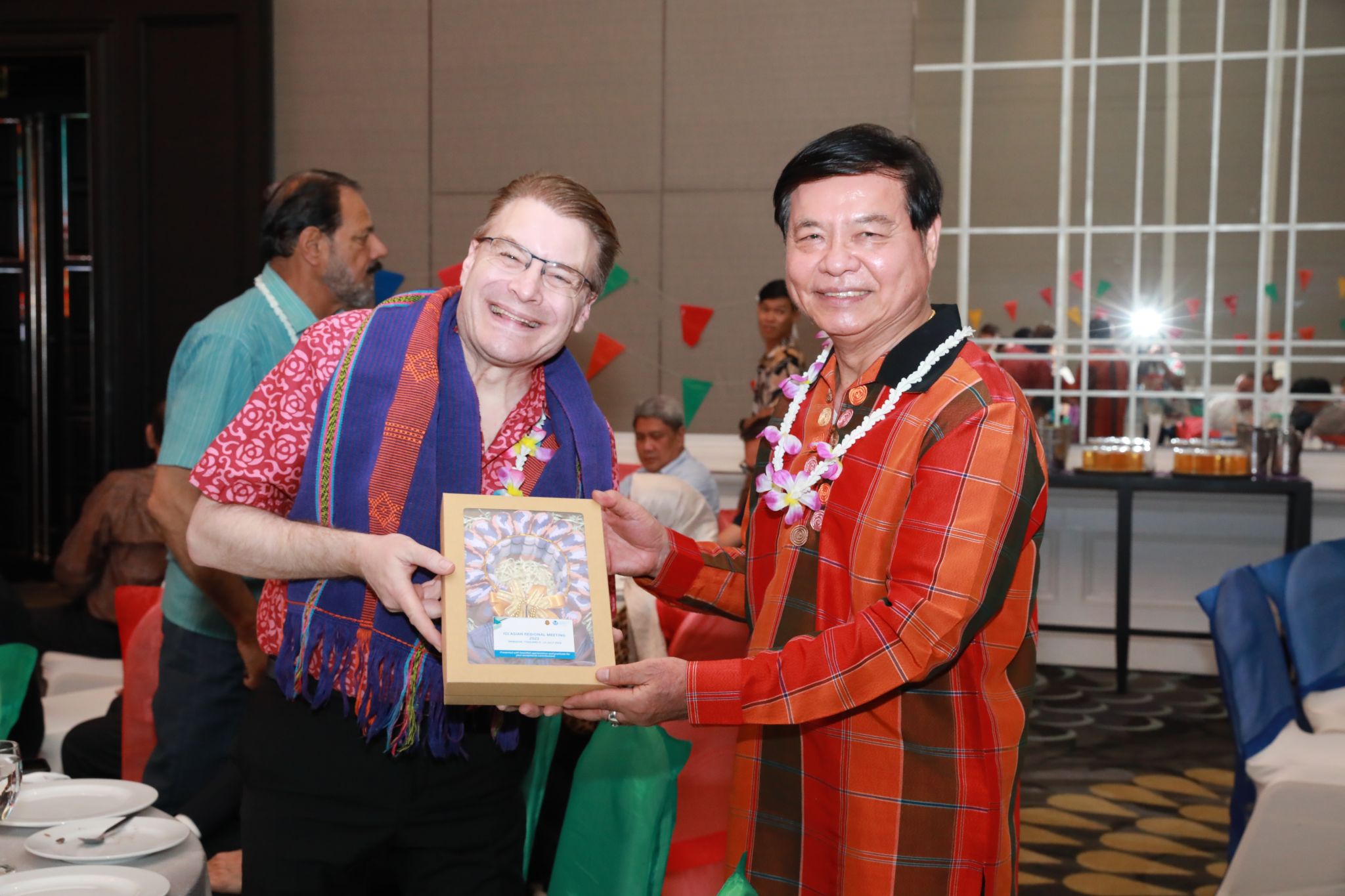 IOI President, Chris Field PSM and Chief Ombudsman of Thailand and Asia Region President, Somsak Suwansujarit.